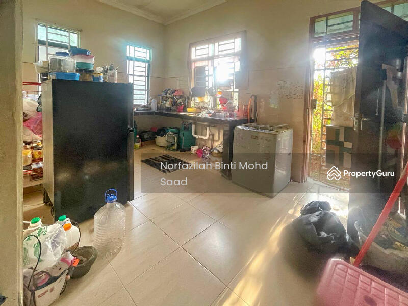 Rumah Berkembar untuk Dijual di Kampung Macang Lada (Bukit Payung) - Norfazilah Binti Mohd Saad - PropertyGuru.com.my