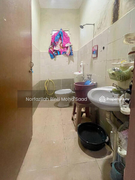 Rumah Berkembar untuk Dijual di Kampung Macang Lada (Bukit Payung) - Norfazilah Binti Mohd Saad - PropertyGuru.com.my
