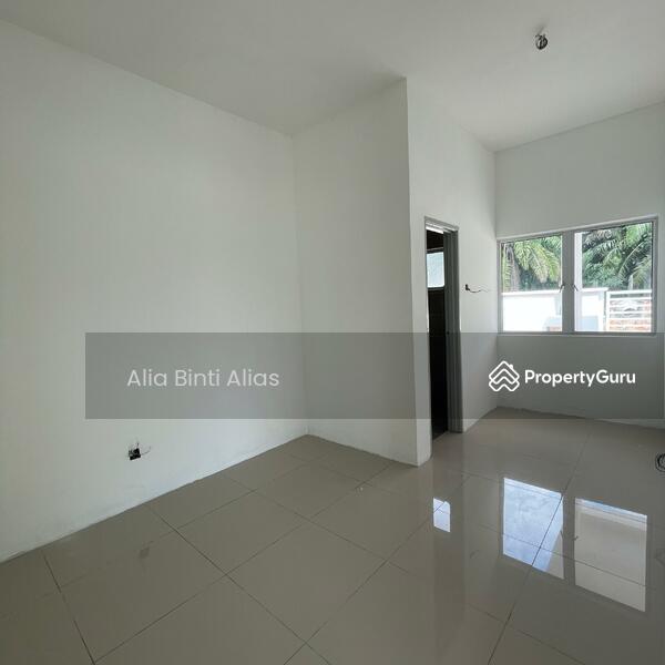 For Sale - Bukit Changgang 2-Storey Terrace Homes