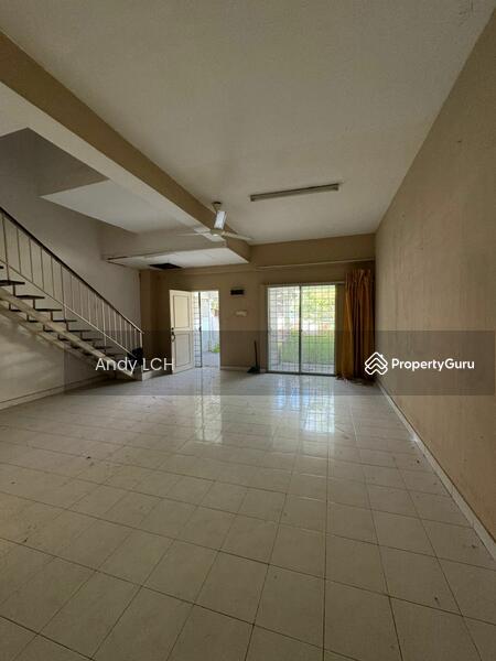 Untuk Dijual - Terrace house at Taman Desa Karunmas