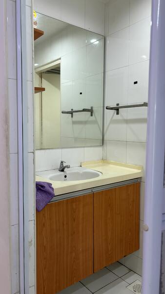 For Rent - Oasis Square