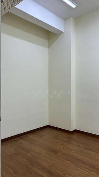 For Rent - Oasis Square