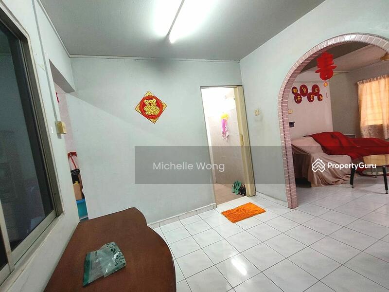 Untuk Dijual - Batang Kali - Seksyen 3 Bandar Utama, 44300 Selangor.