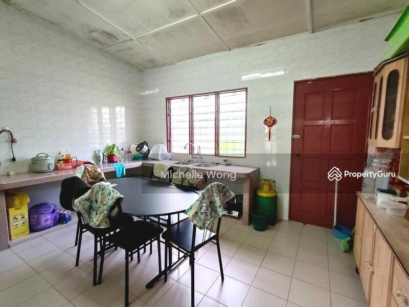 Untuk Dijual - Batang Kali - Seksyen 3 Bandar Utama, 44300 Selangor.