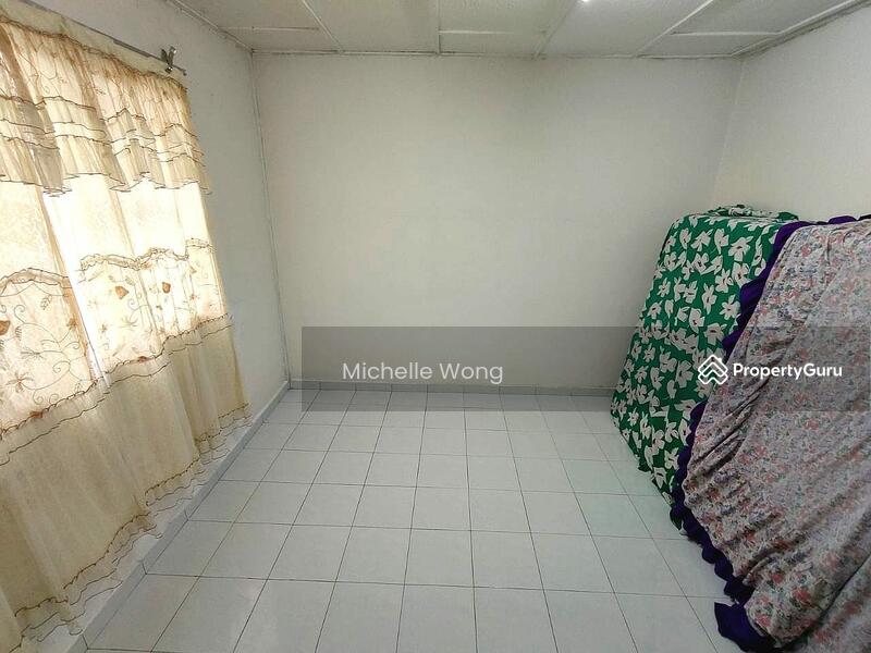 Untuk Dijual - Batang Kali - Seksyen 3 Bandar Utama, 44300 Selangor.