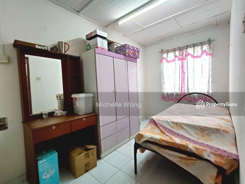Untuk Dijual - Batang Kali - Seksyen 3 Bandar Utama, 44300 Selangor.