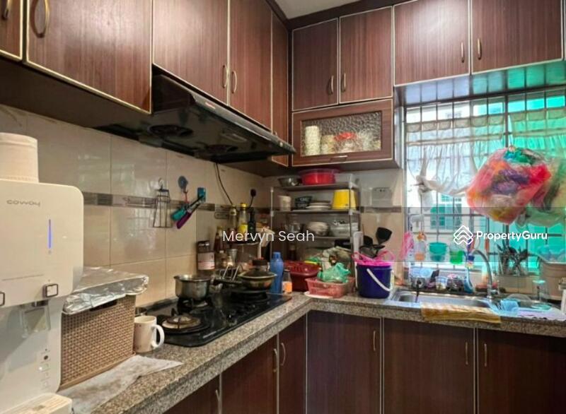 Untuk Dijual - I Suria