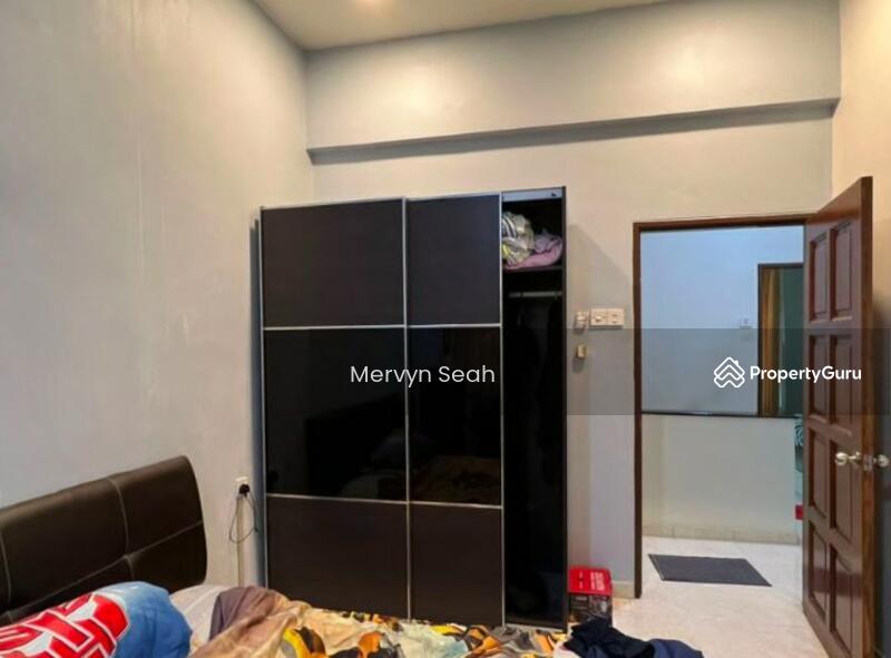 Untuk Dijual - I Suria