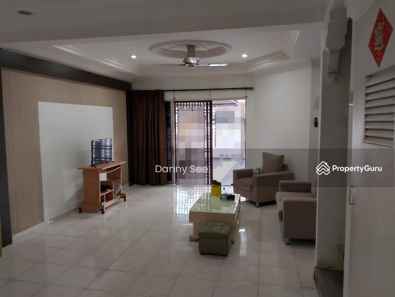 Untuk Dijual - Kota Tinggi Jalan Kerapu Double Storey Terrace House