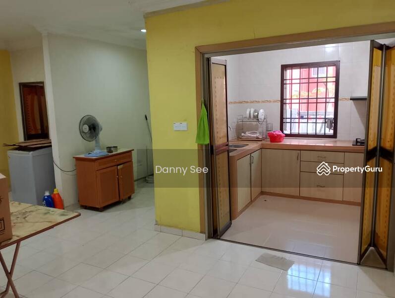 Untuk Dijual - Kota Tinggi Jalan Kerapu Double Storey Terrace House
