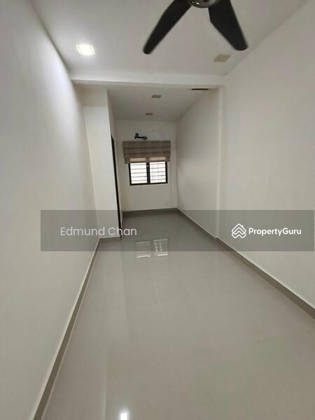 Untuk Dijual - Terrace house at Taman Lestari Putra