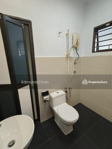 Untuk Dijual - Terrace house at Taman Lestari Putra