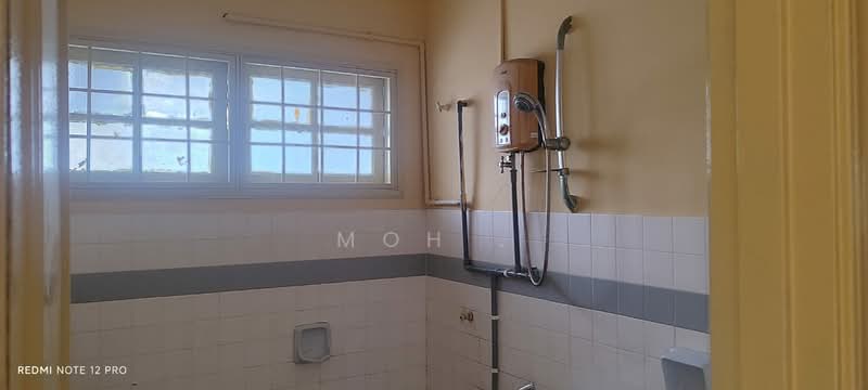 Townhouse for Sale in Jalan Ipoh (Kuala Lumpur) - Moh . - Bathroom - PropertyGuru.com.my