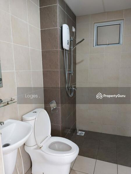 Service Residence for Sale at Pangsapuri Tanah Emas (Golden Sands) - Loges . - PropertyGuru.com.my