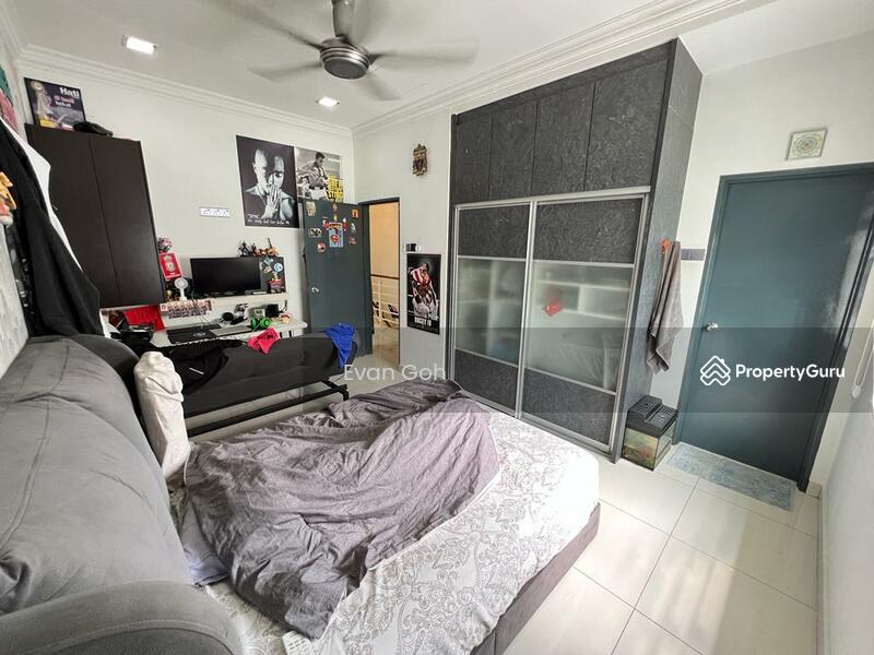 Untuk Dijual - Kazen I & II @ Taman Saujana Puchong