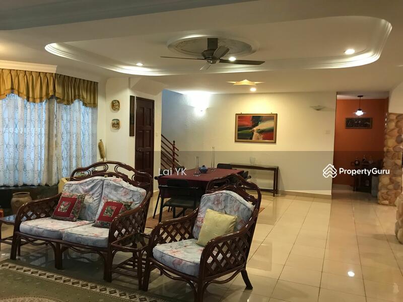 Rumah Berkembar untuk Dijual di SS14 (Subang Jaya) - Lai YK - PropertyGuru.com.my