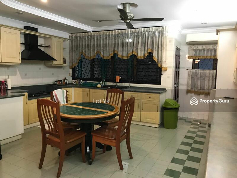 Rumah Berkembar untuk Dijual di SS14 (Subang Jaya) - Lai YK - PropertyGuru.com.my