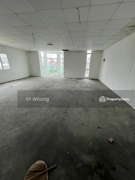 For Rent - Raja uda main road third floor corner