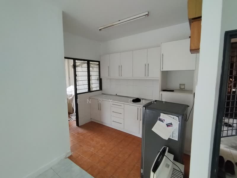 Apartment for Sale at SD Tiara Apartment - Henry Chai - Kitchen - PropertyGuru.com.my