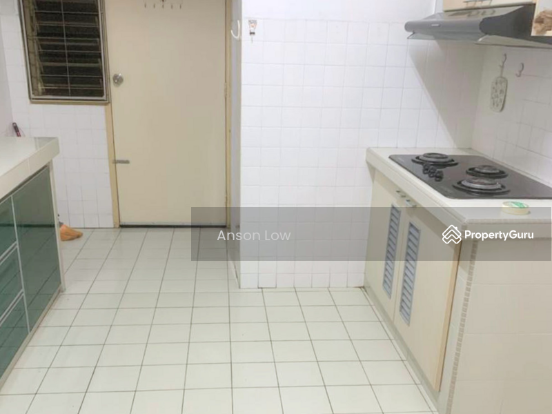 For Sale - 2 Storey Terrace 2,000sf Intermediate Corner Extended Bayan Lepas