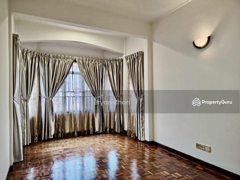 For Sale - USJ 20 Double Storey Freehold 38 x75