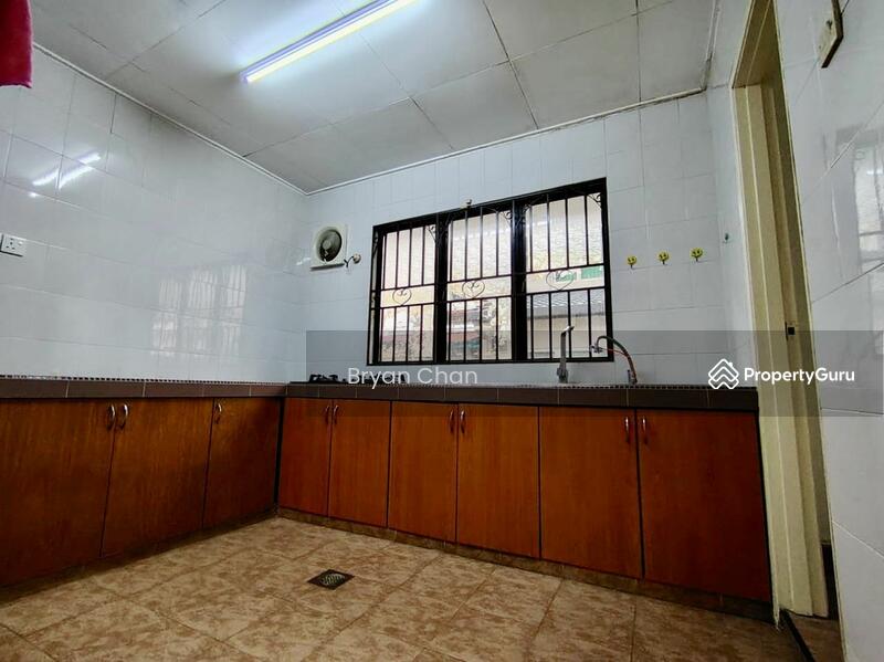 For Sale - USJ 20 Double Storey Freehold 38 x75