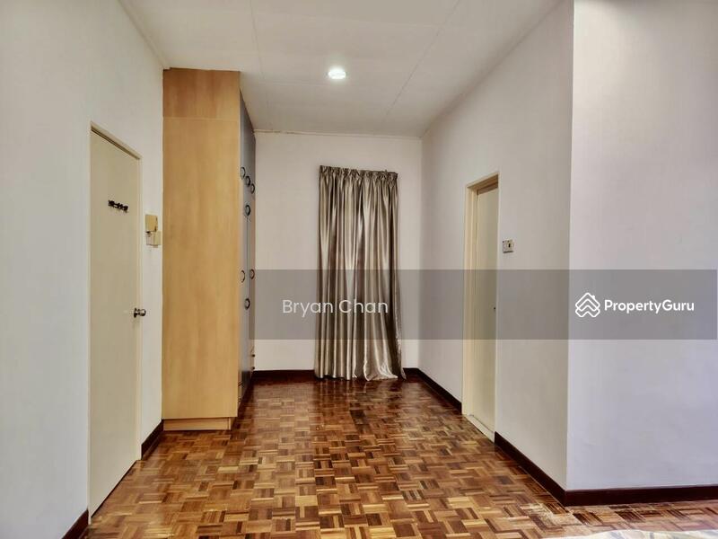 For Sale - USJ 20 Double Storey Freehold 38 x75