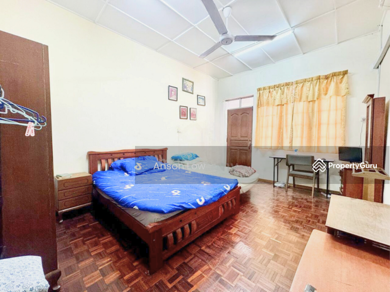 For Sale - 2 Storey Semi D 3,390sf Corner & Renovated Unit Pantai Jerjak Sungai Nibong