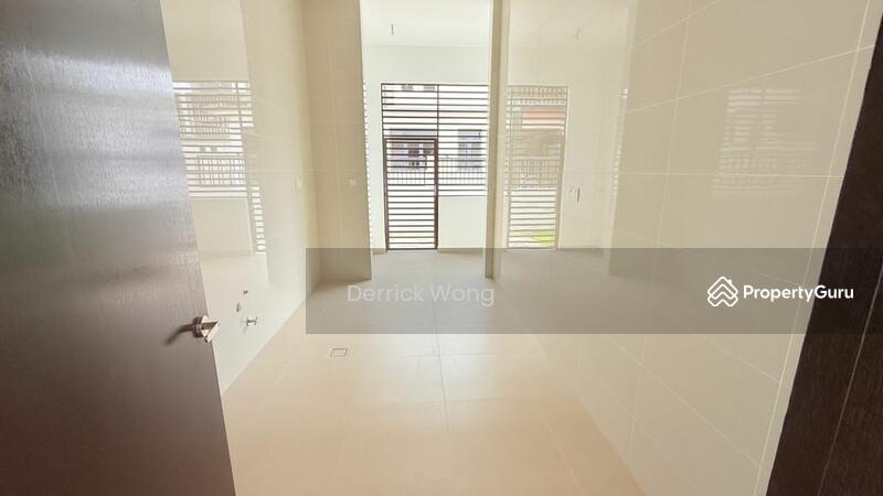 Untuk Dijual - Corner new bungalow/ Horizon Hills/ Eco botanic/ Leisure farm/ East ledang/ Emerald bay