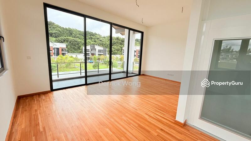 Untuk Dijual - Corner new bungalow/ Horizon Hills/ Eco botanic/ Leisure farm/ East ledang/ Emerald bay