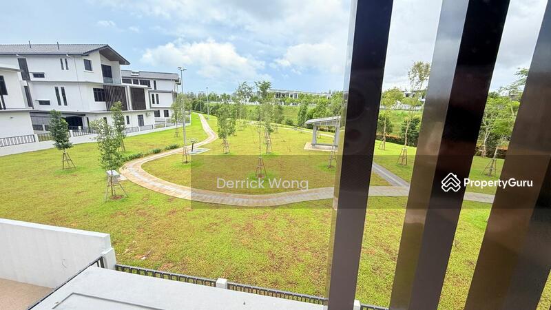 Untuk Dijual - Corner new bungalow/ Horizon Hills/ Eco botanic/ Leisure farm/ East ledang/ Emerald bay