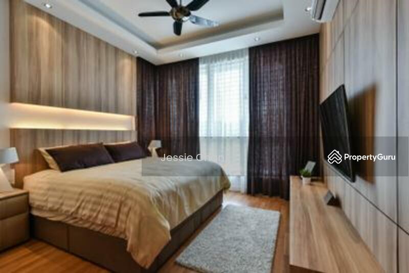 For Sale - Nilai【30ft BIG Extra Land！！】28x80 Superlink FREEHOLD Double Storey