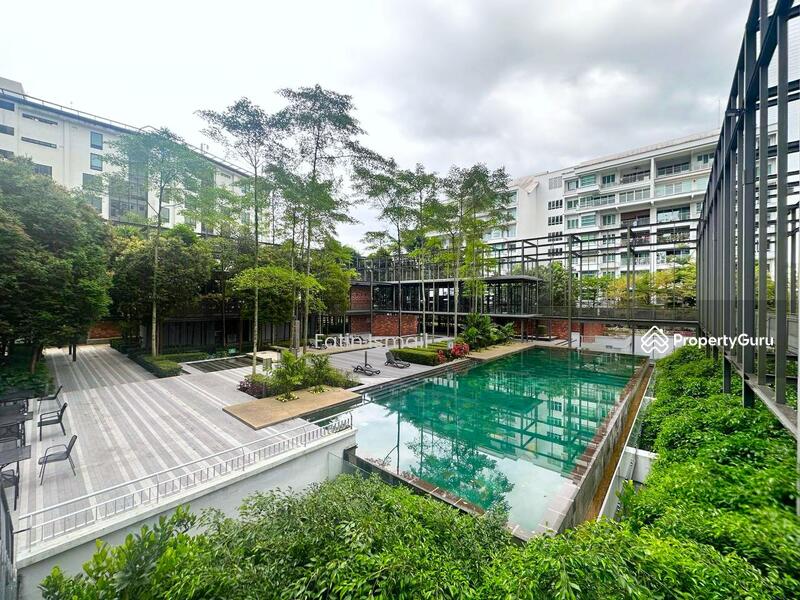 For Sale - Riana Green East