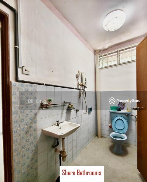Semi-Detached House for Sale in Taman Bukit Kempas (Tampoi) - Bill Ong - PropertyGuru.com.my