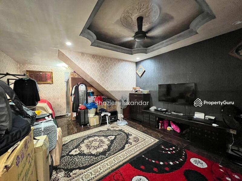 For Sale - Taman Pinggiran Indah