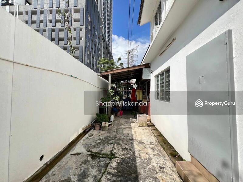 For Sale - Taman Pinggiran Indah
