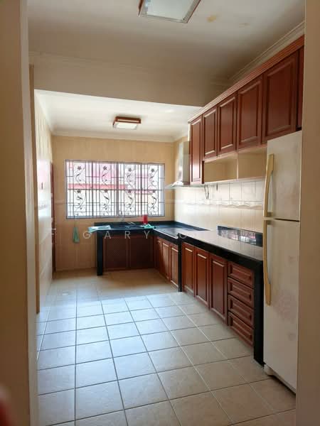 2-storey Terraced House for Sale in Putra Heights (Subang Jaya) - Gary Gan - Kitchen - PropertyGuru.com.my