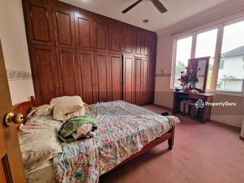 Untuk Dijual - Sri Damai