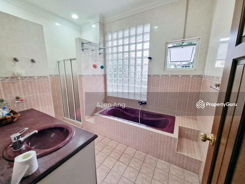 Untuk Dijual - Sri Damai