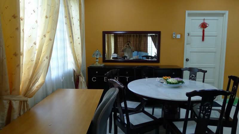 3-storey Terraced House for Sale in Taman Minang Ria (Cheras) - Vincent Tan - Dining Room - PropertyGuru.com.my