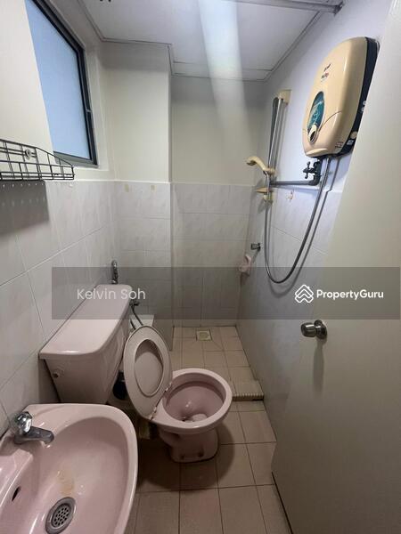 For Rent - Danau Idaman