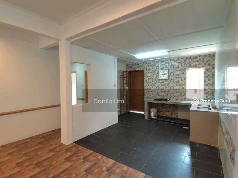 Bungalow for Sale in College Heights Garden Resort (Setul) - Danilo Lim - PropertyGuru.com.my