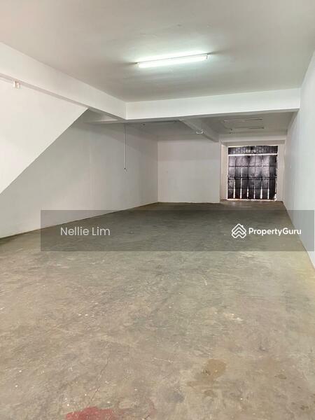 Untuk Dijual - Megah Ria Jalan Api-Api Double Storey Shop / Masai