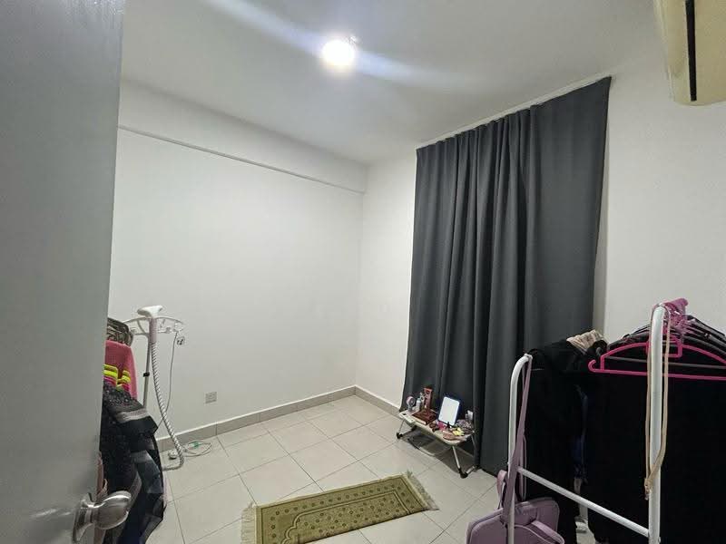 Pangsapuri untuk Dijual di Tiara Imperio Residence - Abu Mansur - Bedroom - PropertyGuru.com.my