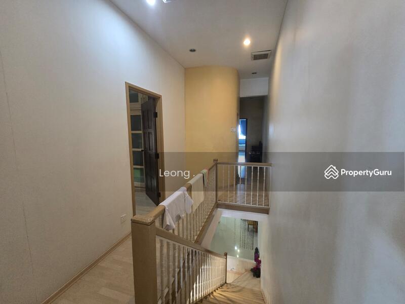 Untuk Disewa - Jalan Kebun Nyuir