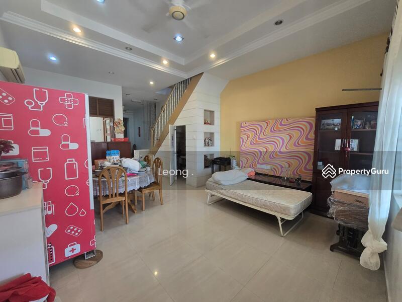 Untuk Disewa - Jalan Kebun Nyuir