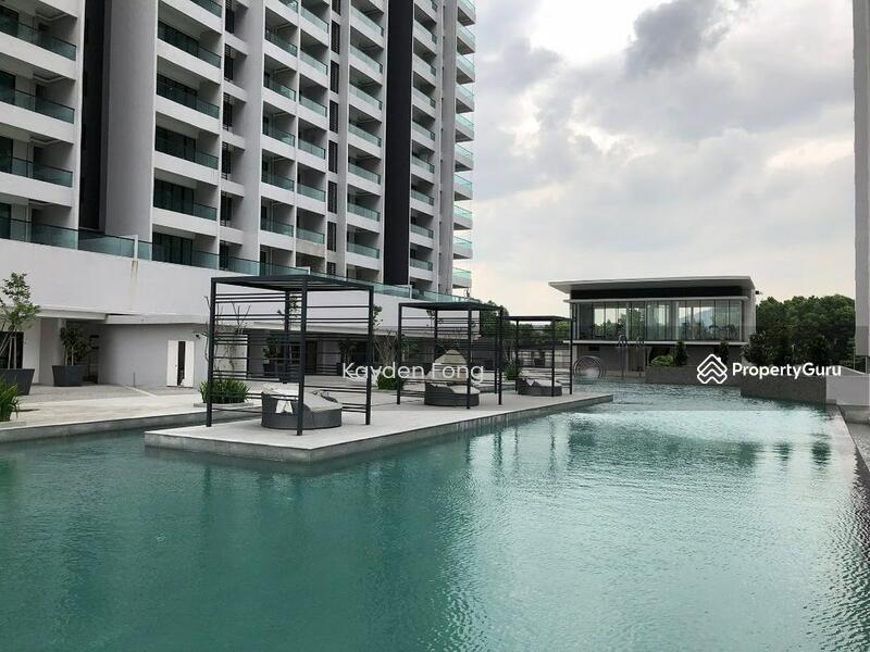 For Rent - Paragon 3