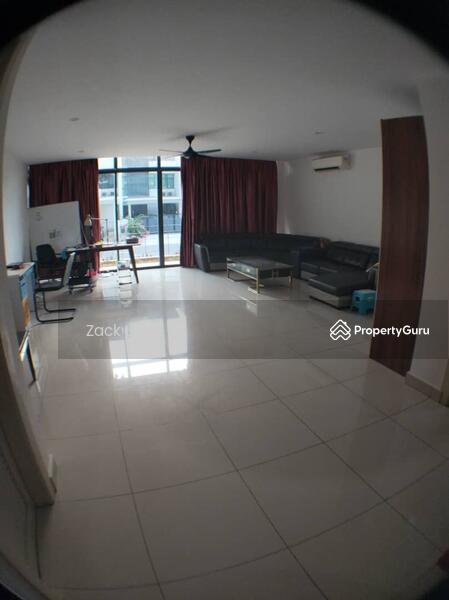 Rumah Teres 4 Tingkat untuk Dijual di Cyber 9 (Cyberjaya) - Zack Lee - PropertyGuru.com.my