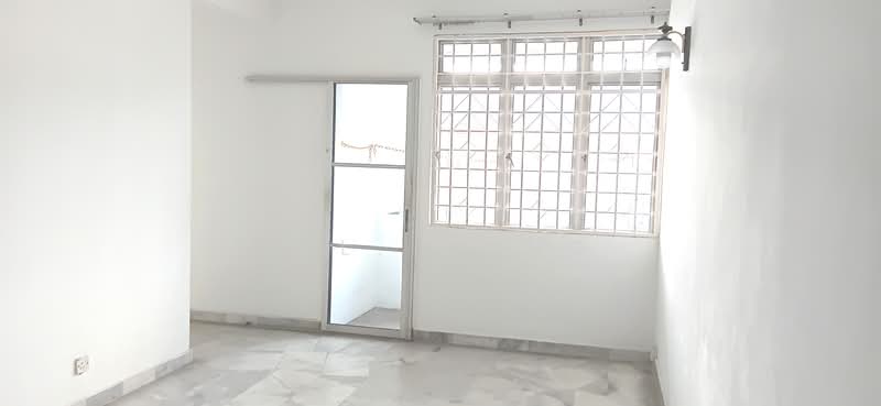 Apartment for Sale at Subang Perdana Goodyear Court 7 - Y.L. Yong - Interior - PropertyGuru.com.my