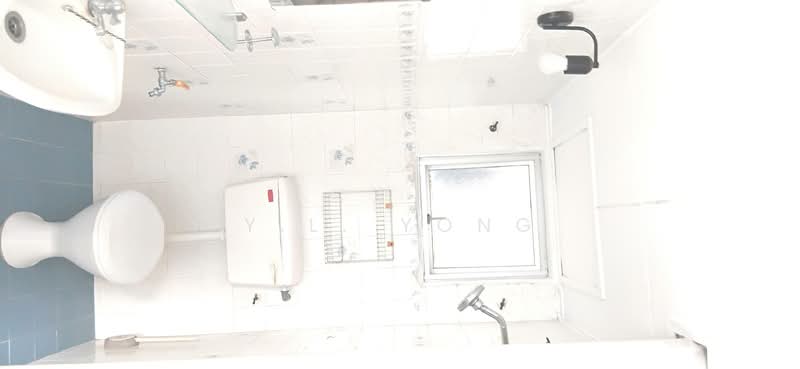 Apartment for Sale at Subang Perdana Goodyear Court 7 - Y.L. Yong - Bathroom - PropertyGuru.com.my